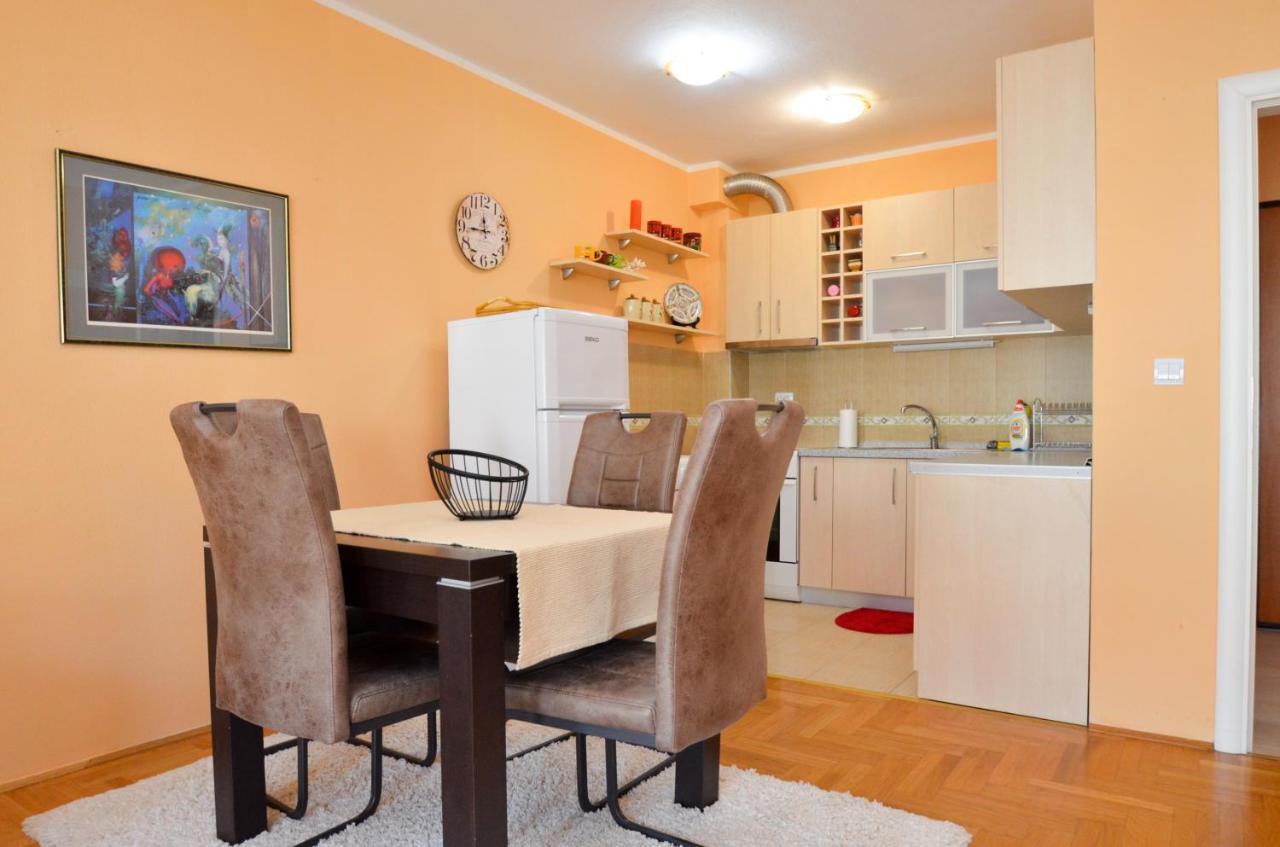 Tea Lux Apartment Kotor Exteriér fotografie